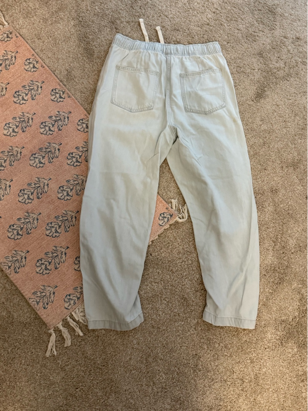 GAP NWOT❗️Super Soft Pull On Barrel Jeans - Picture 9 of 12